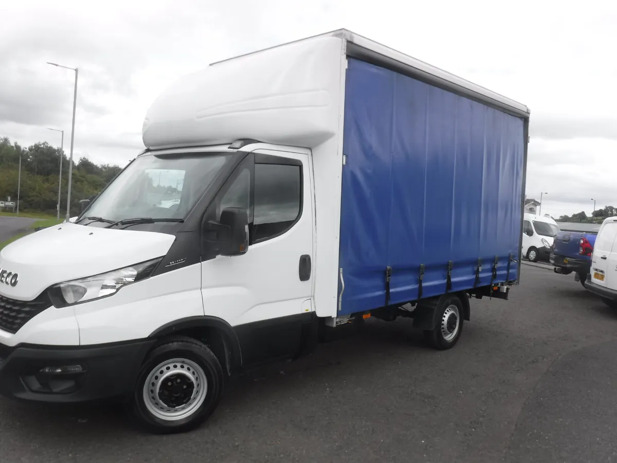 Iveco 35-140 2021 curtainsider 13ft 8" barn doors. - Image 2