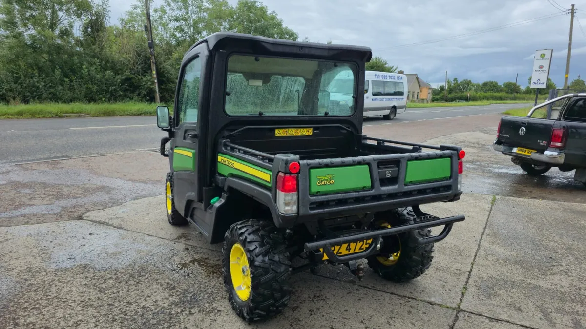 John Deere XUV 865M Gator (2019) - Image 3