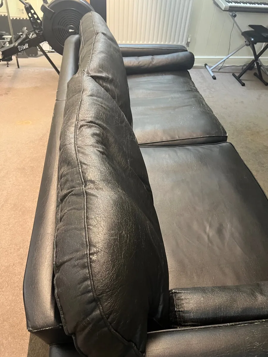 Sofa - Image 4