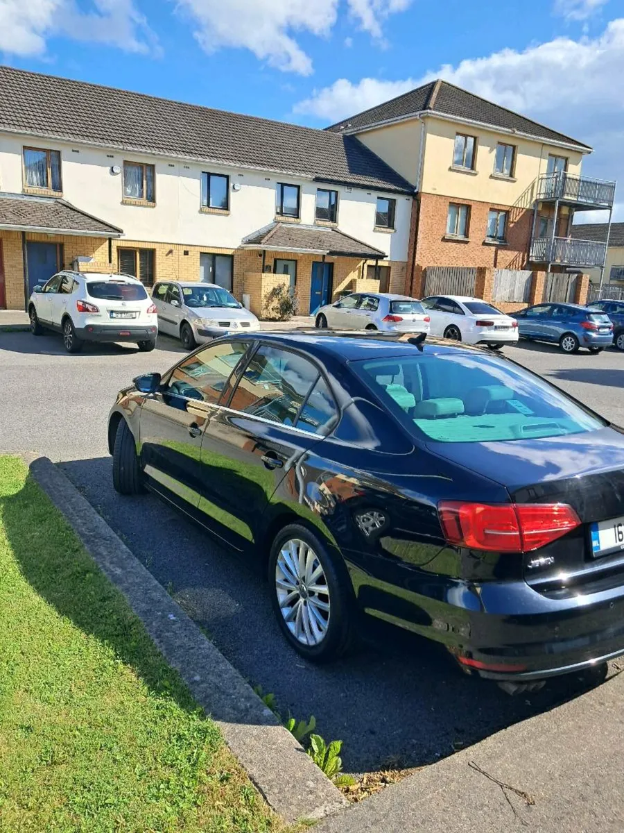 Volkswagen Jetta 2.0 Highline - Image 1