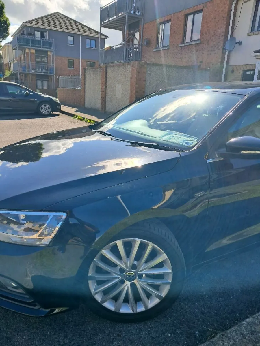 Volkswagen Jetta 2.0 Highline - Image 4