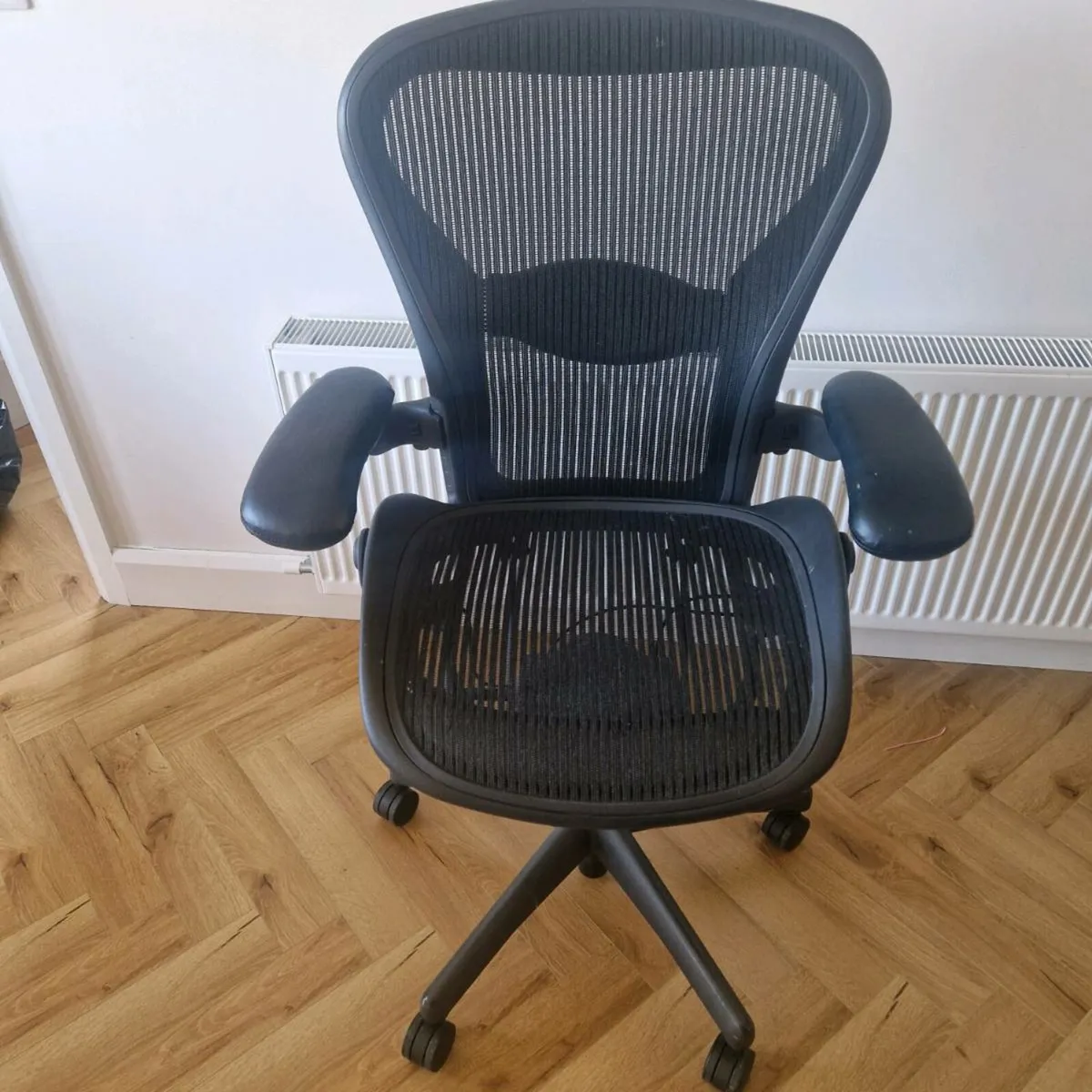 Herman Miller Aeron Chair Posture Fit - Image 2