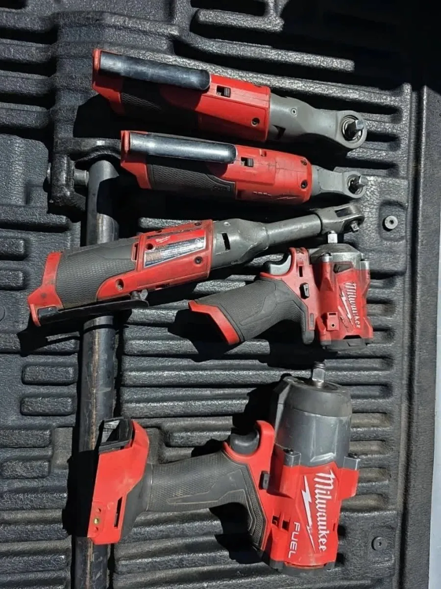 Milwaukee M18 FUEL 18V 1/2 in High Torque Impact - Image 1