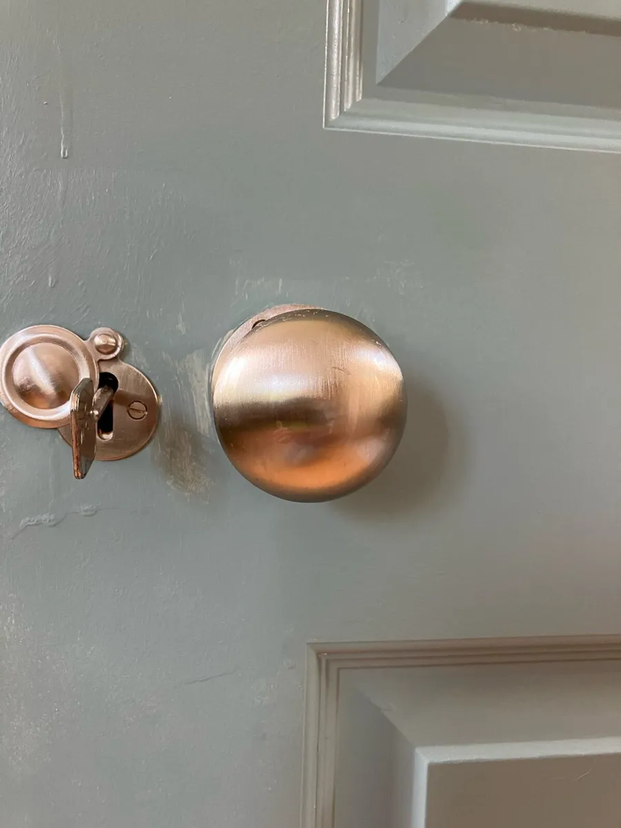 Doorknobs (6) Satin Nickel brand new - Image 2
