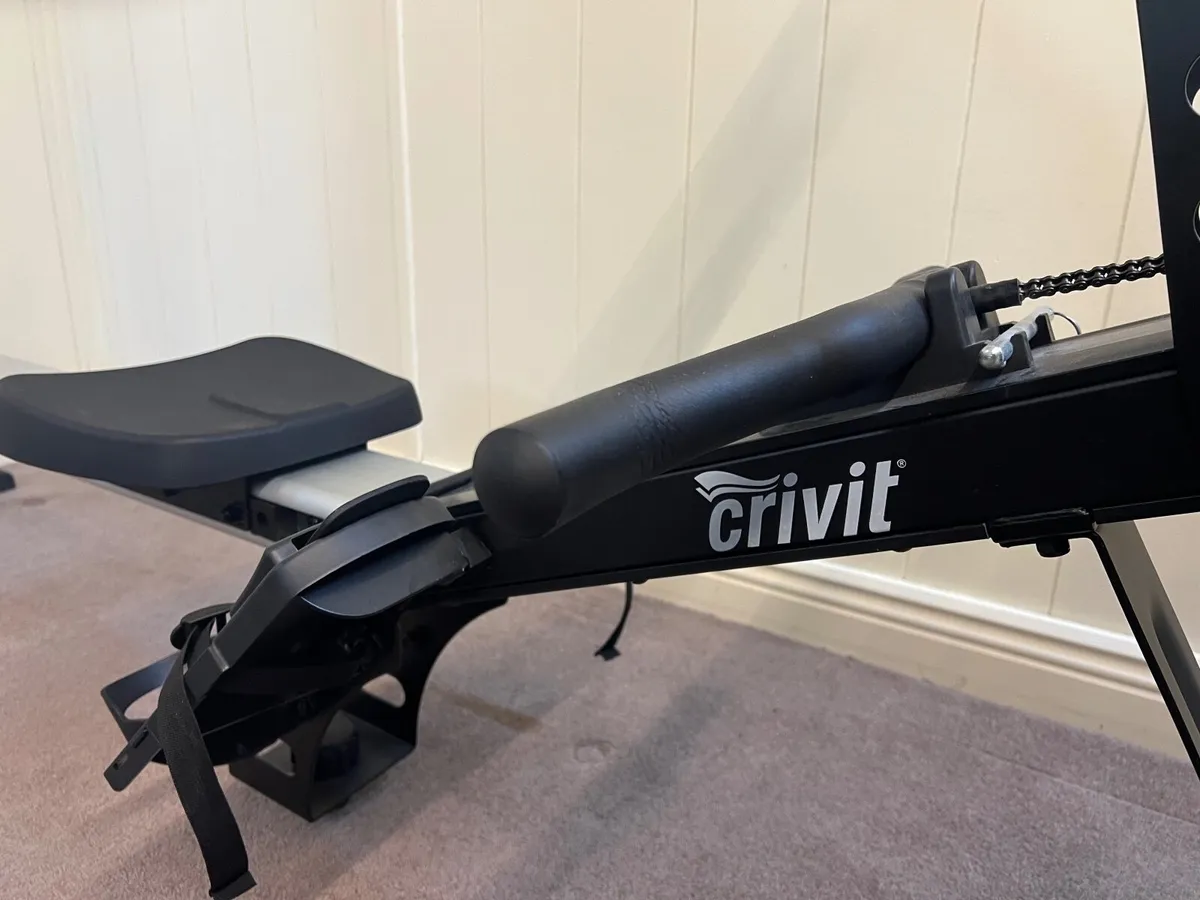 Rowing machine - Image 2