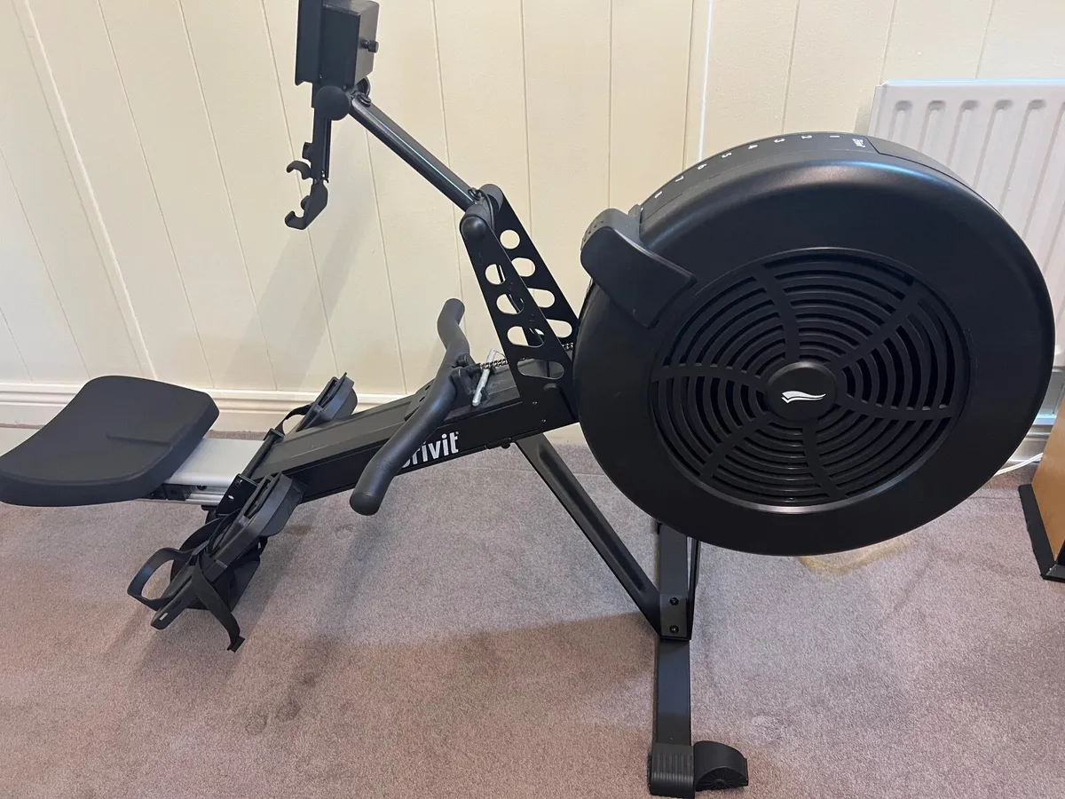 Rowing machine - Image 4