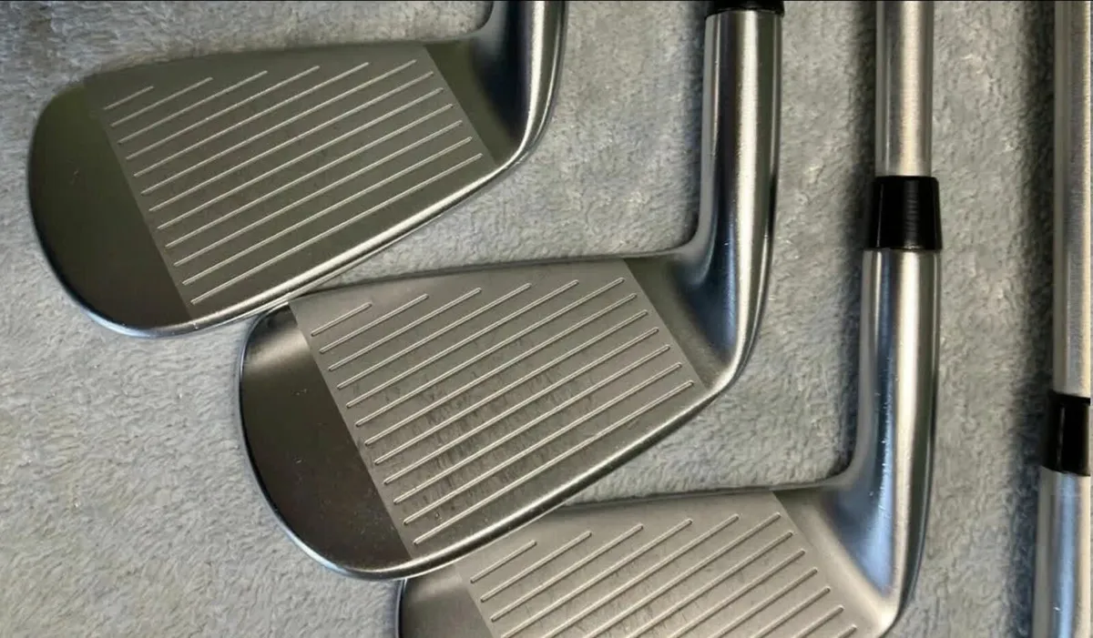 Mizuno JPX 921 Tour 4-PW Irons - Image 2