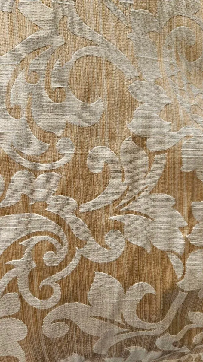 Curtains - Image 3