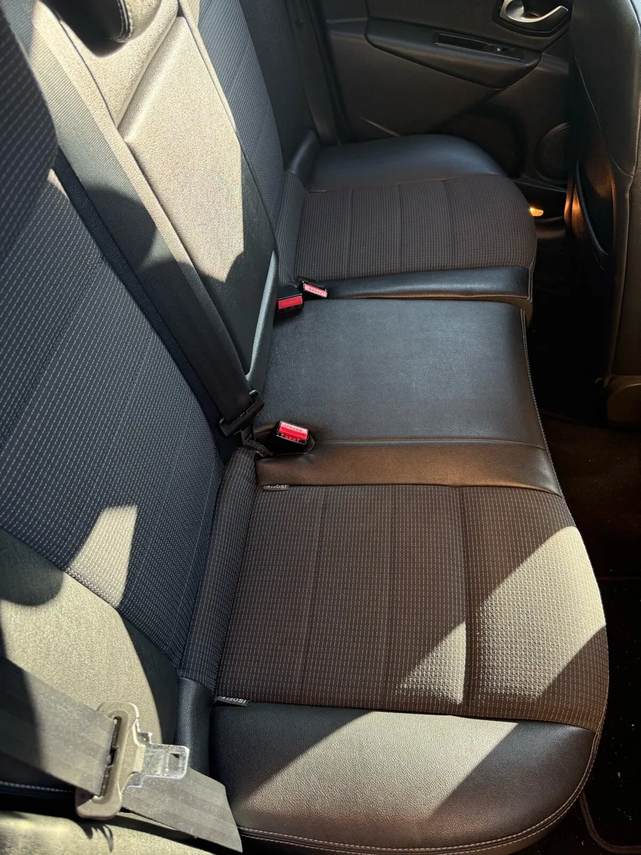 Renault Megane Estate GT Line - Image 3
