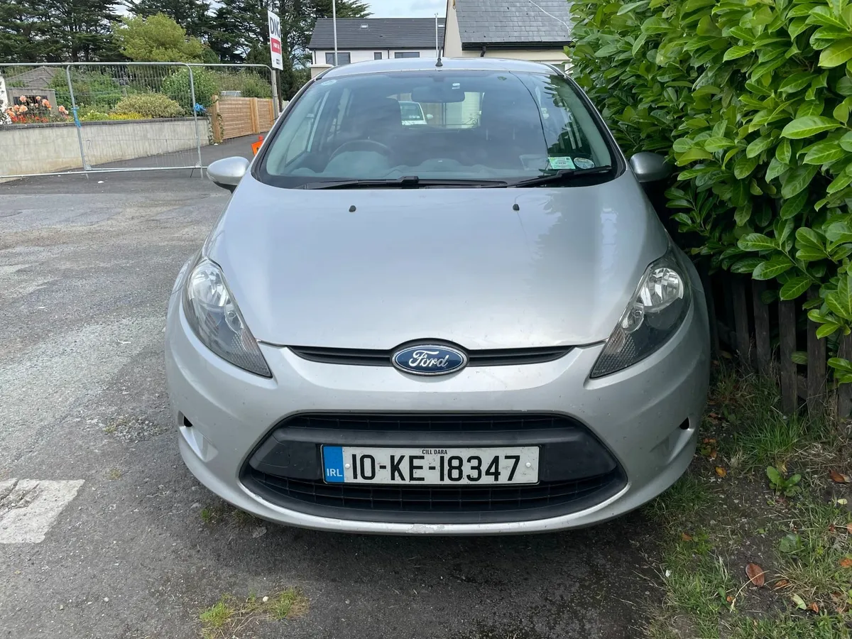 Ford Fiesta 2010 - Image 4