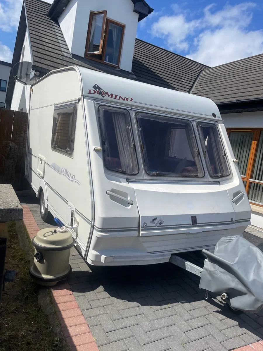 Abi 2/3 berth only 900kgs & Awning & remote mover - Image 1