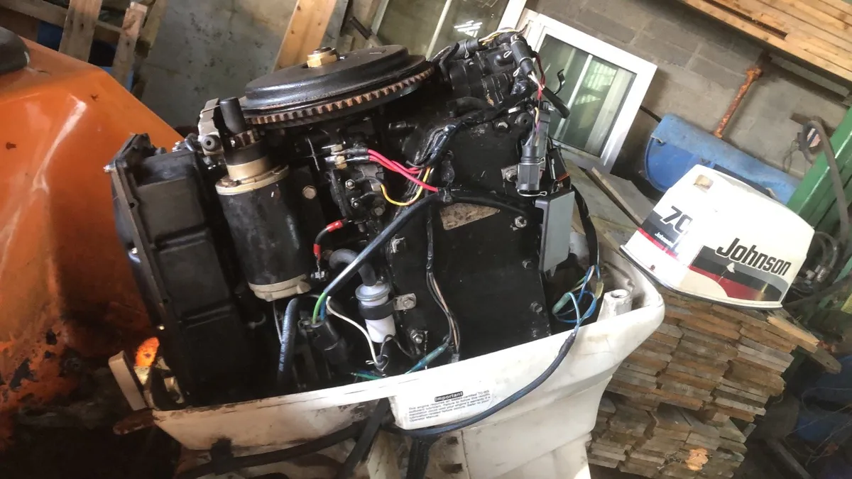 Johnson 70 hp outboard for spares - Image 3
