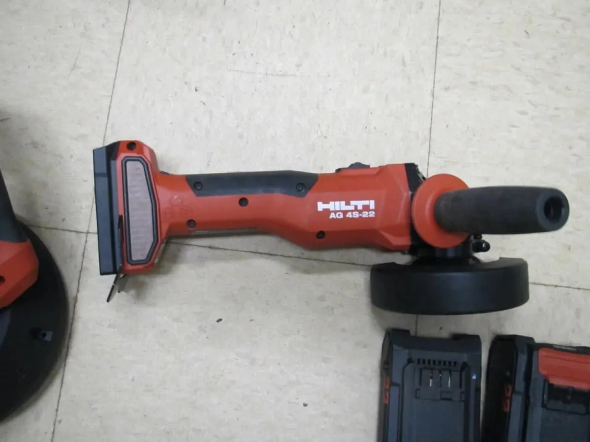 HILTI 3pc Kit – Bandsaw, Hammer, Grinder - Image 4