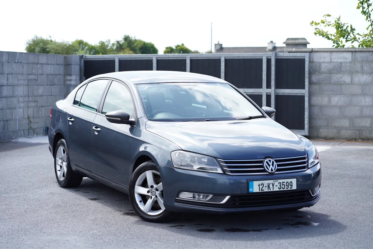 VW PASSAT AUTOMATIC DIESEL - Image 1