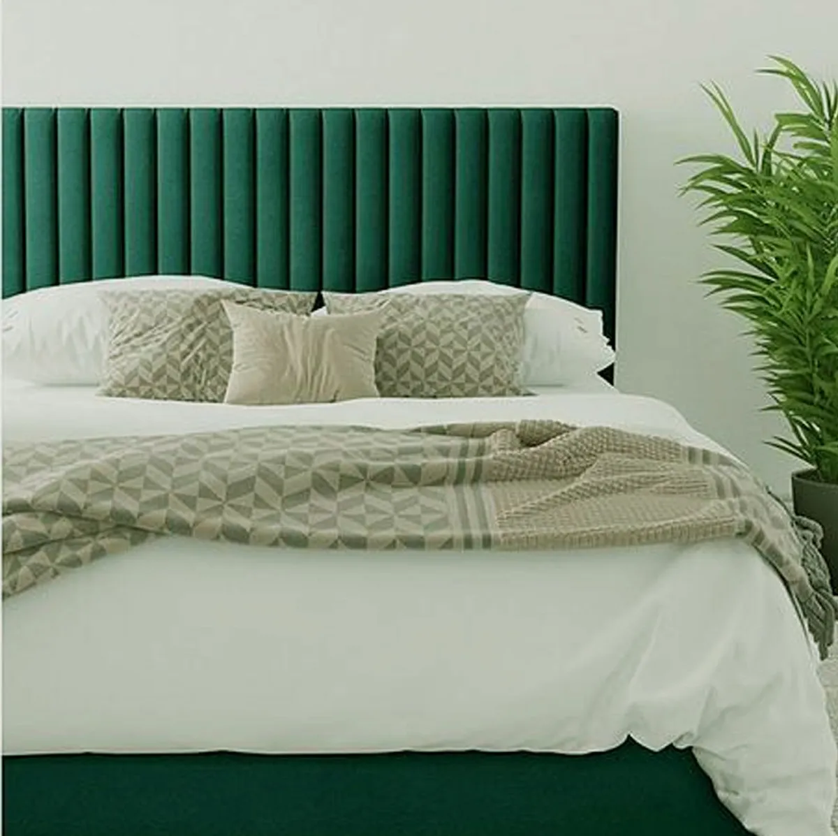 bed frame and headboard, free delivery - Image 3