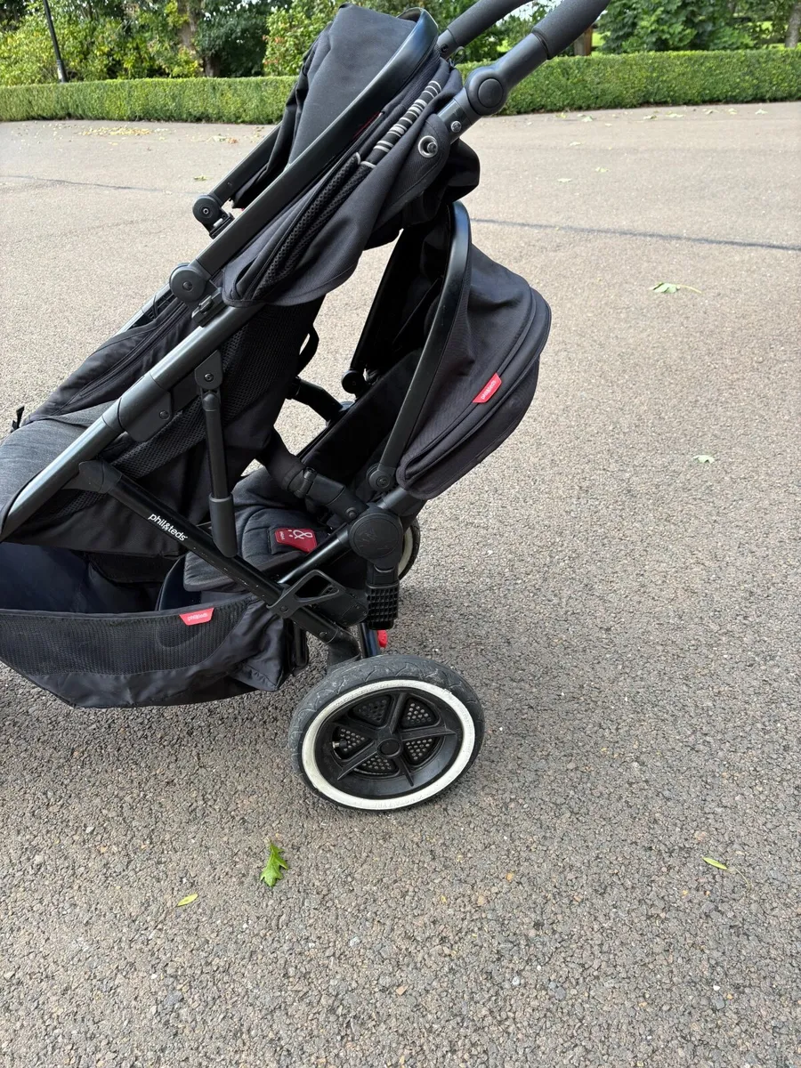 Phil and Ted - double pushchair and cot - Image 1
