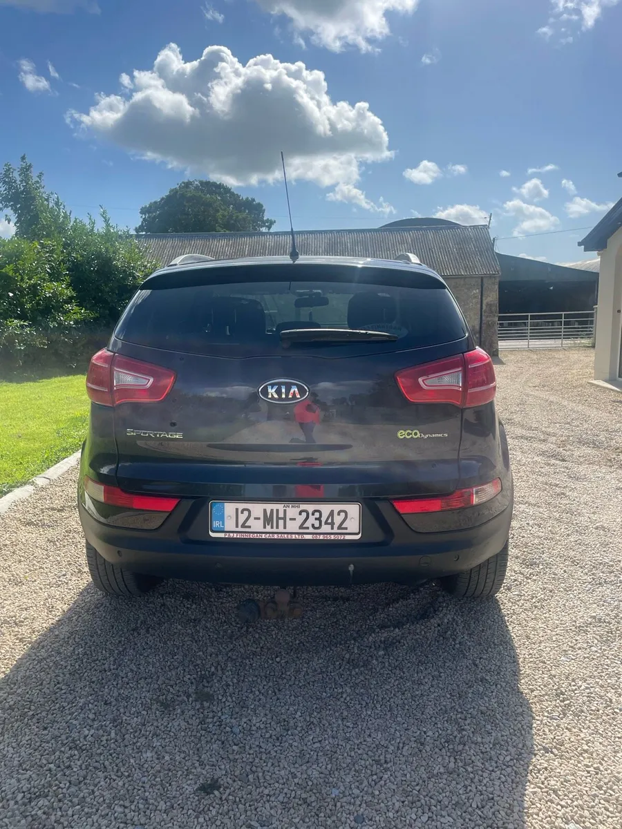Kia Sportage -High Spec - Image 3