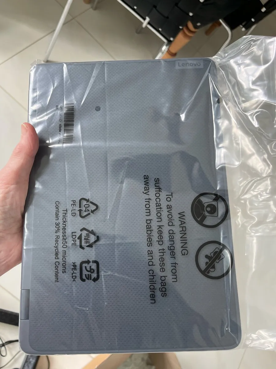 Lenovo laptop - Image 1