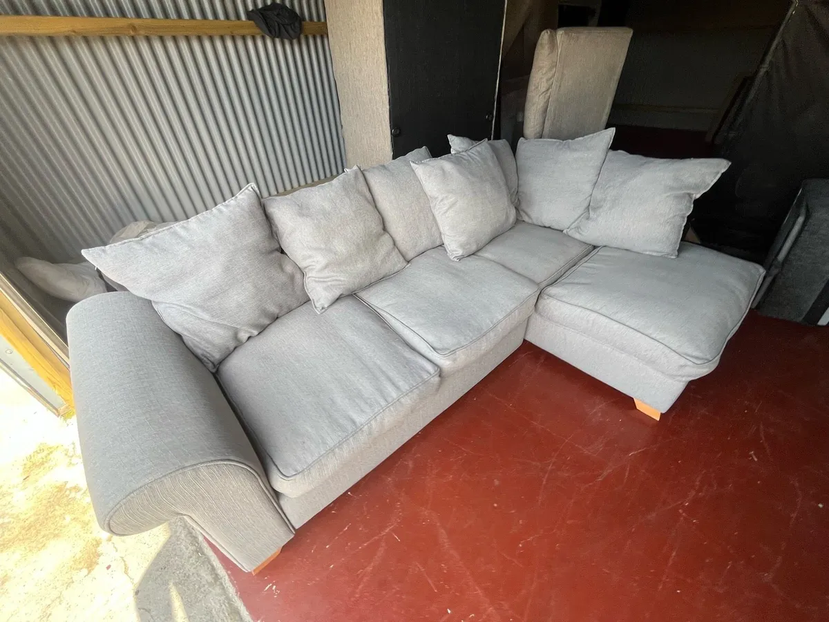 DFS corner sofa L shaped Delivery available - Image 4