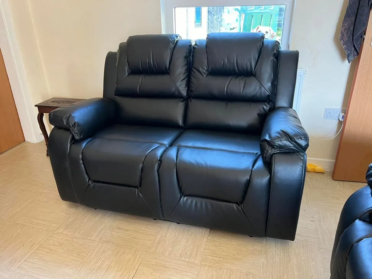 3+2 Axel Leather Manual Recliner Sofa Set - Image 3