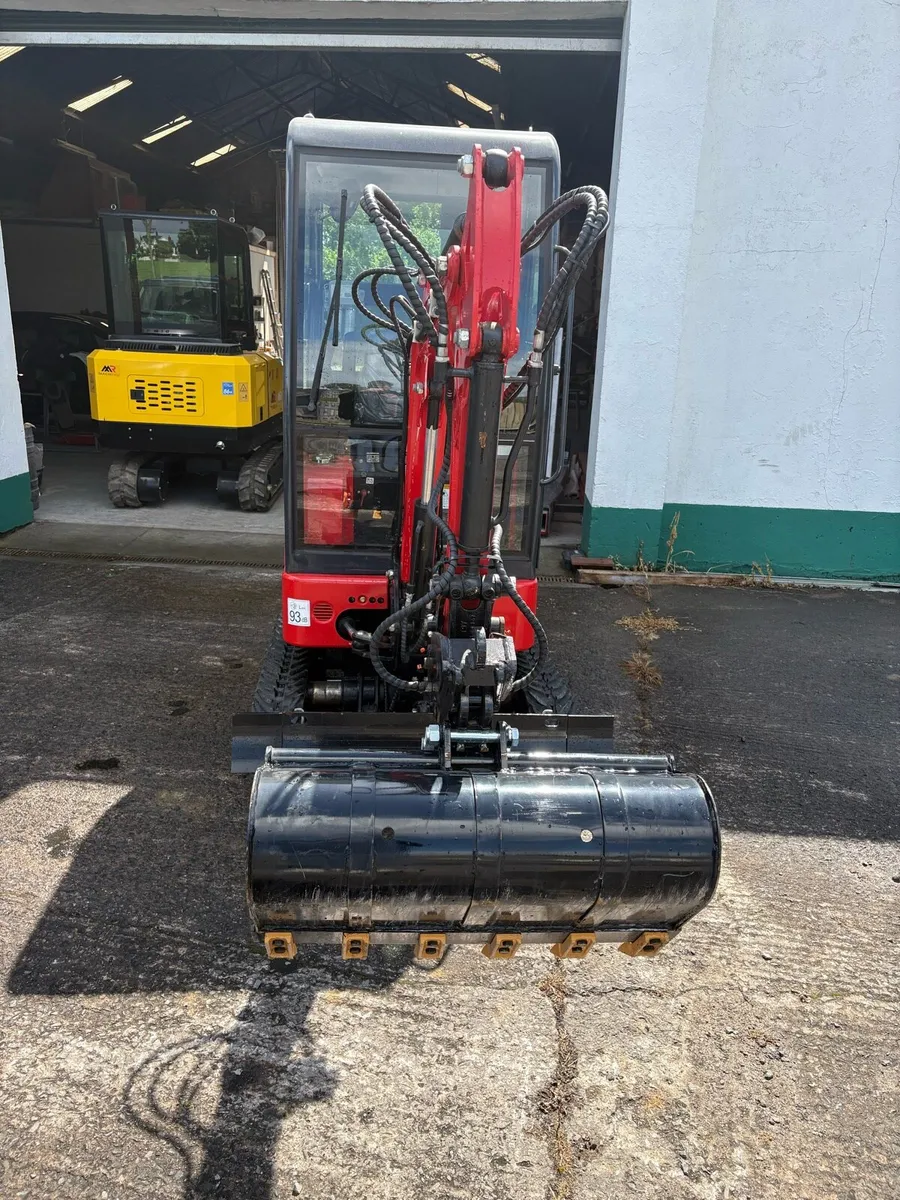 2 Ton digger - Image 3