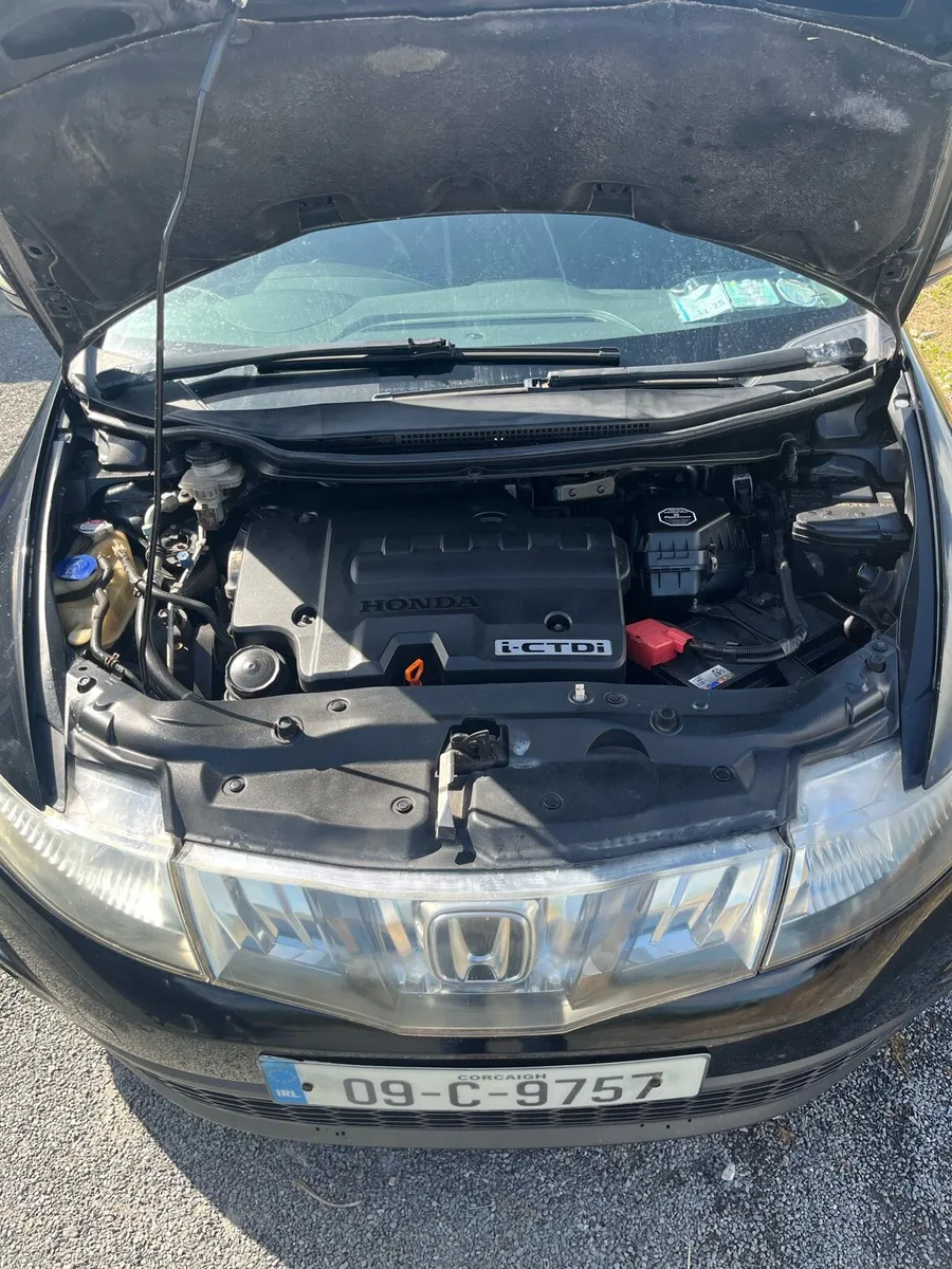 Honda Civic 2009 - Image 4