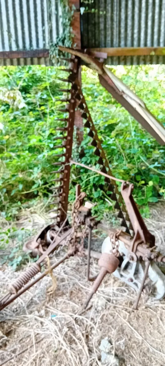Vintage machinery - Image 2