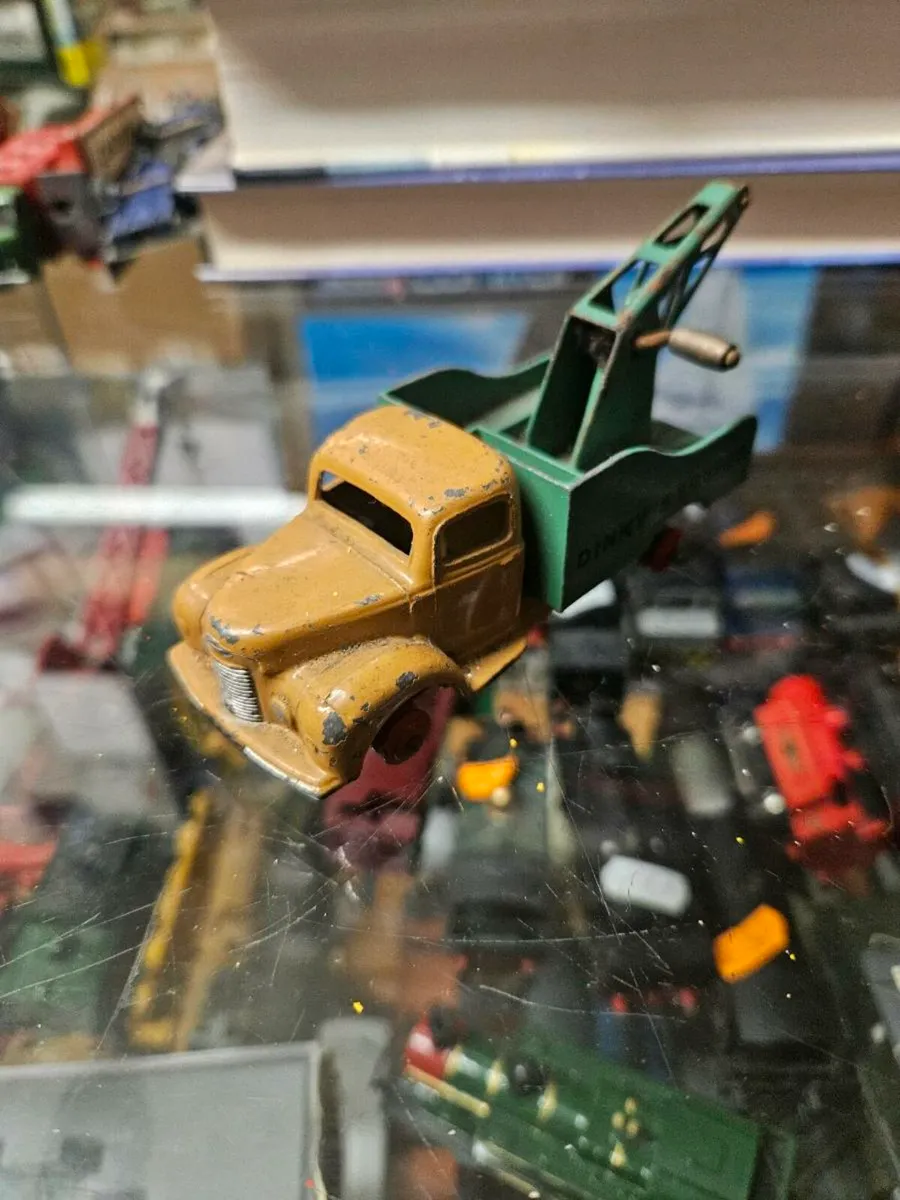 Dinky 1950's Comer Tow Truck - Image 1
