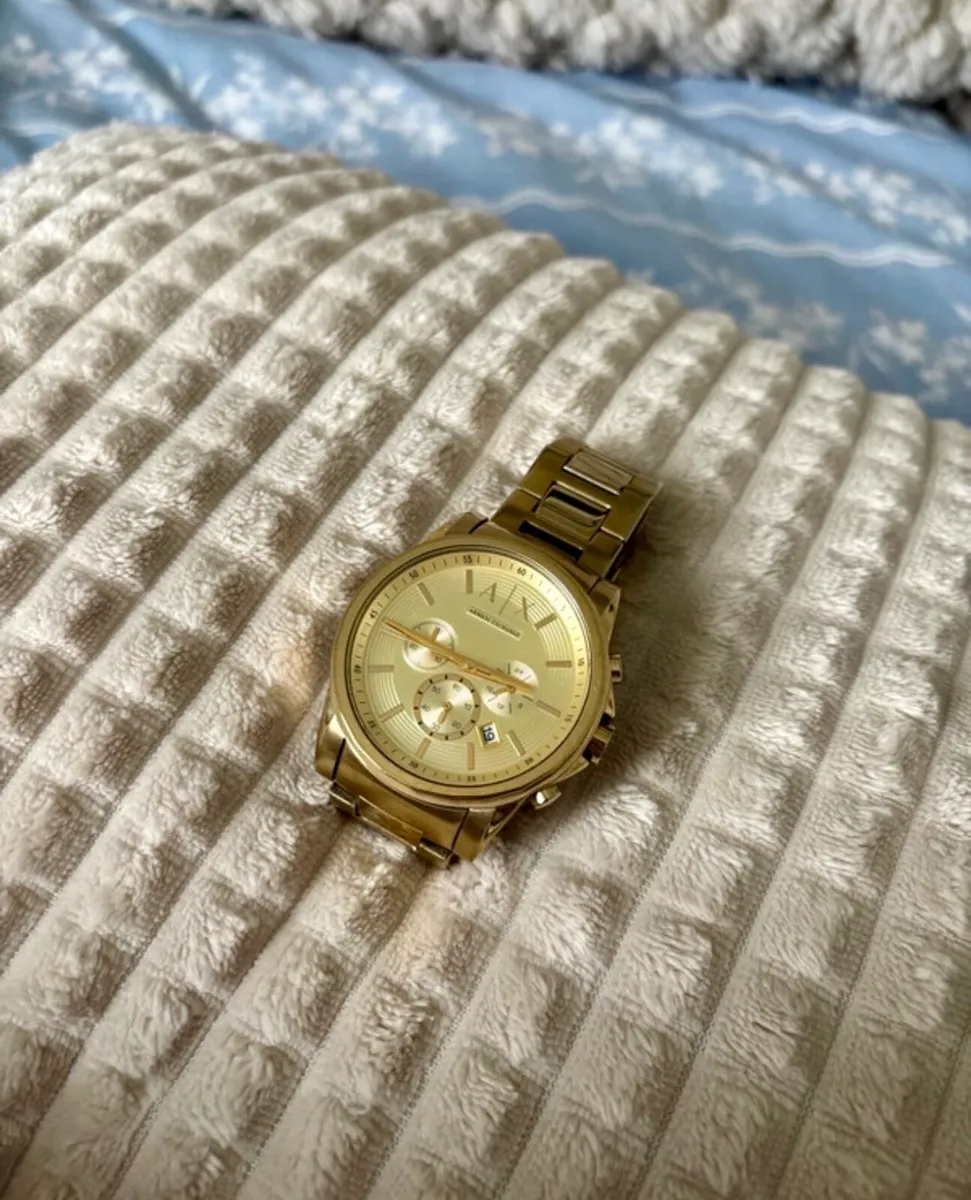 Men’s Armani exchange watch - Image 3