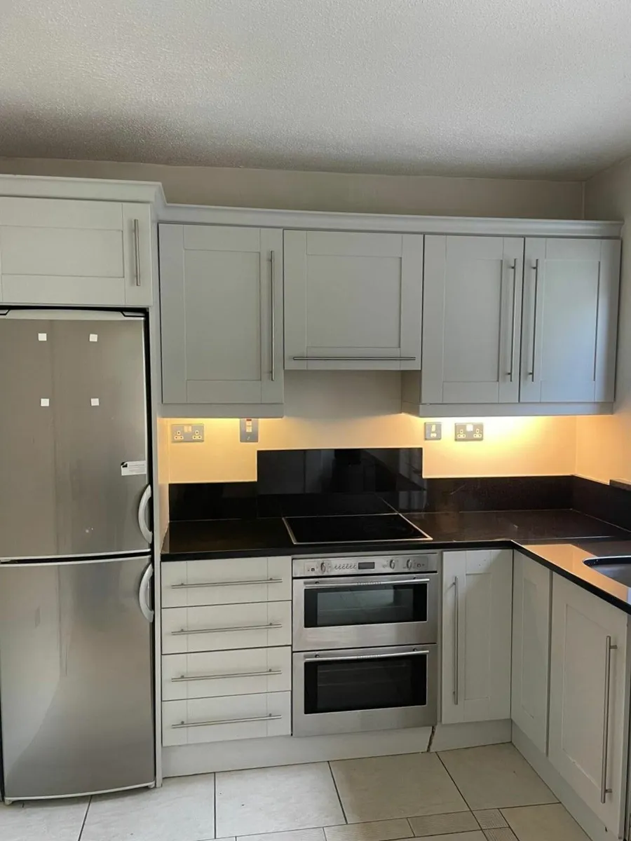Kitchen & Appliances - Image 1