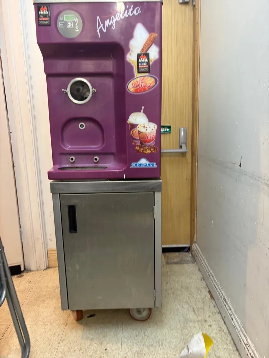 Ice cream machine