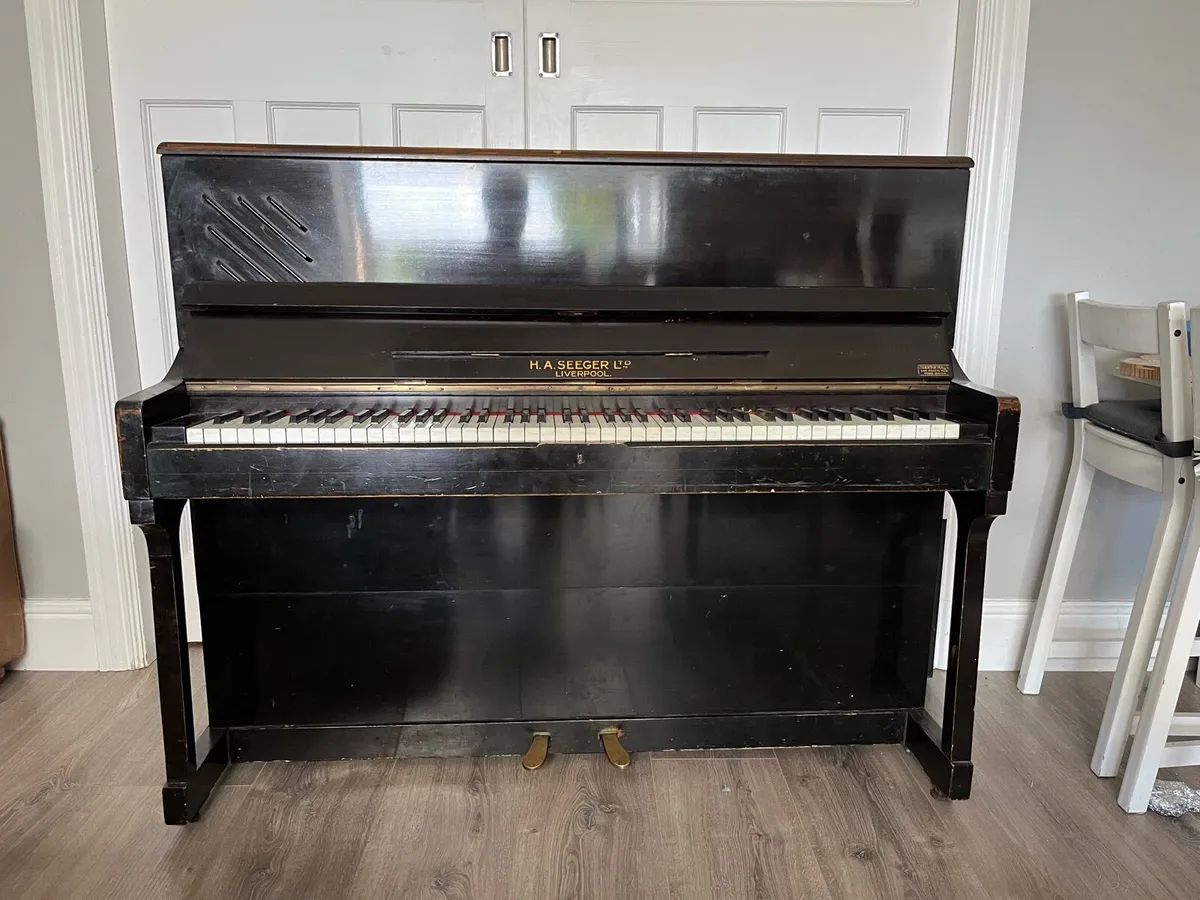 Piano for free - Image 1