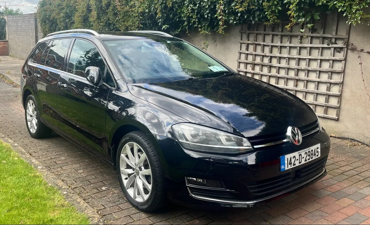 Golf MK7 Estate Highline Automatic 1.4 TSI Keyless - Image 1