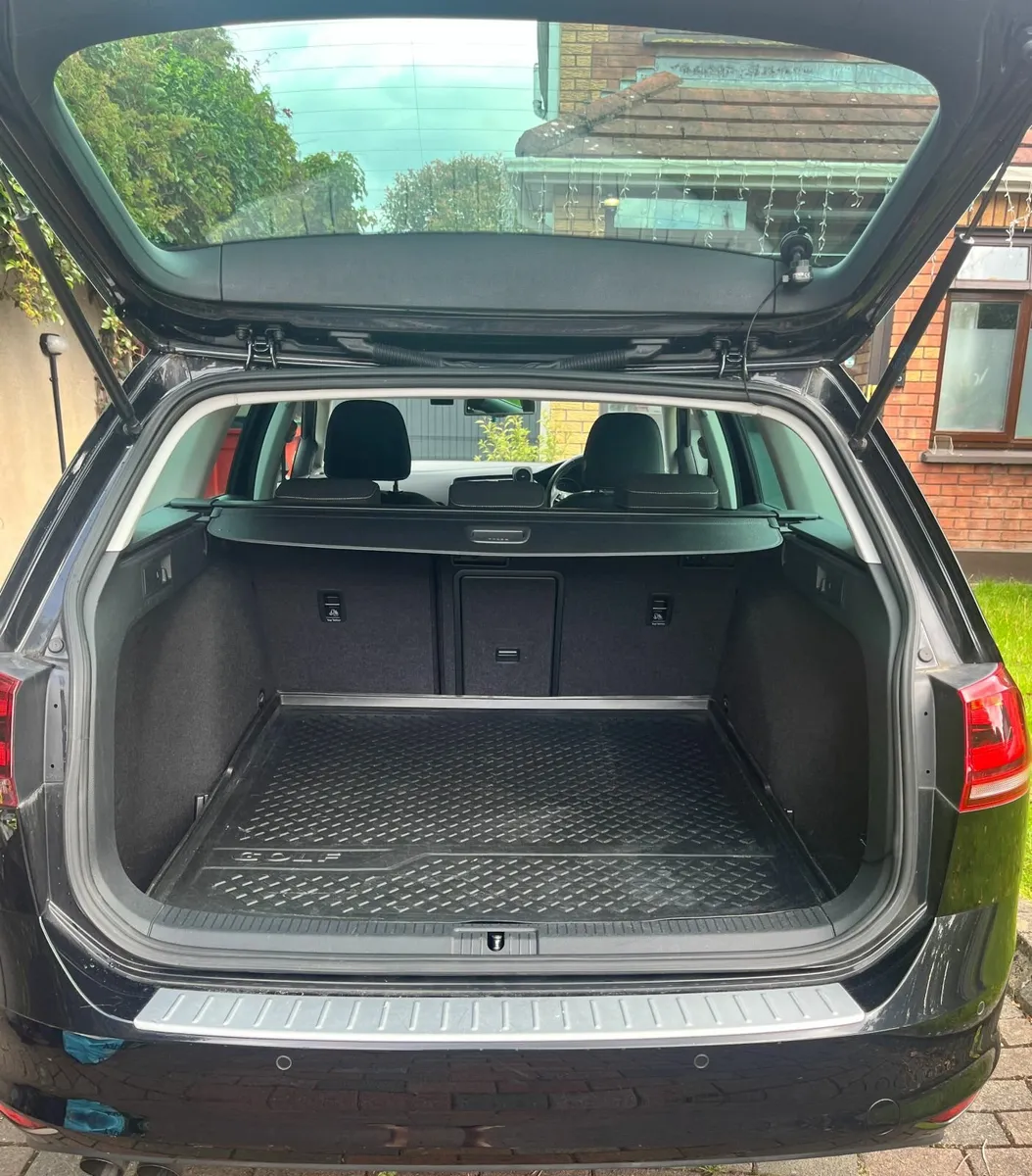 Golf MK7 Estate Highline Automatic 1.4 TSI Keyless - Image 4