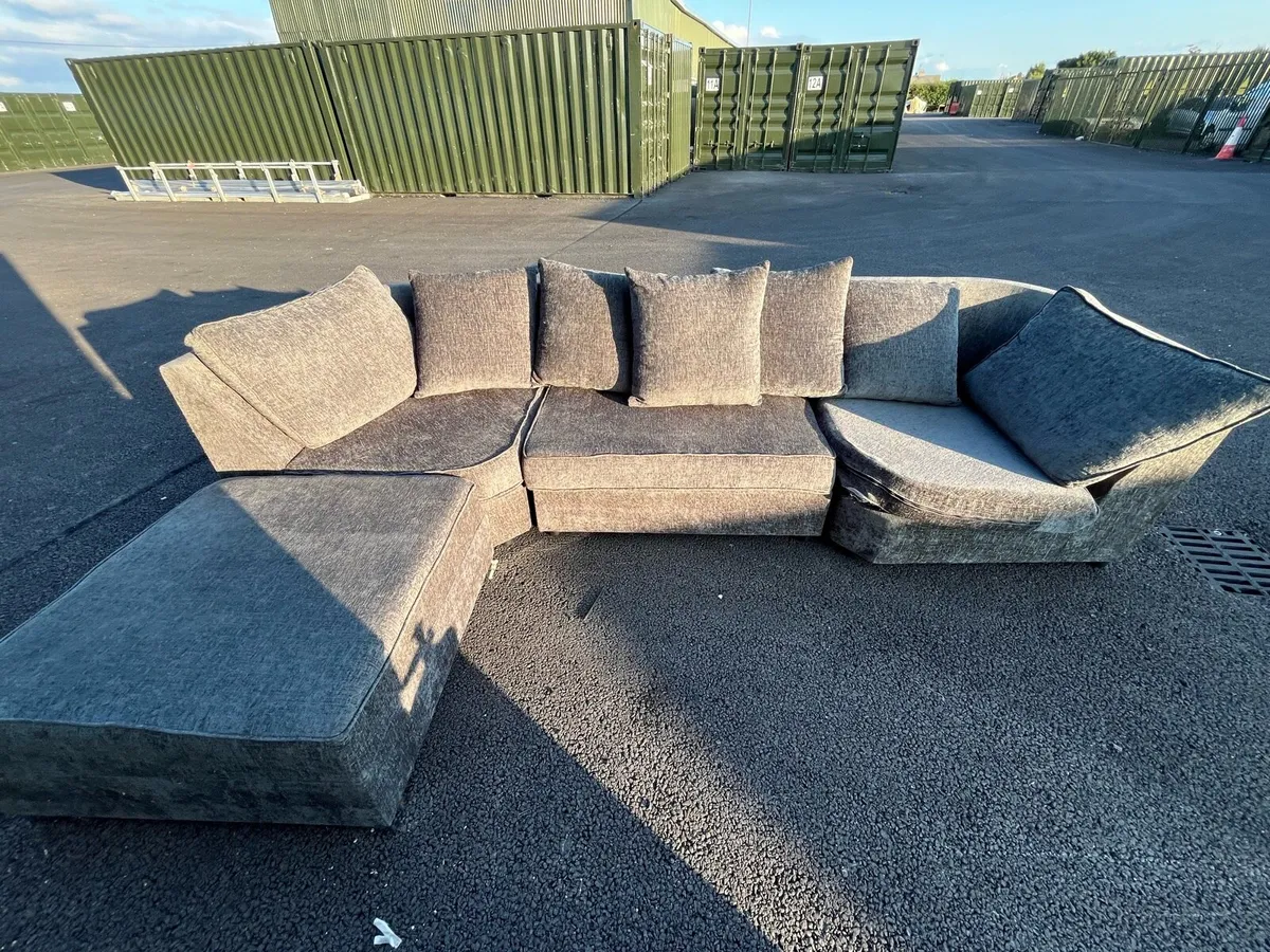 Grey corner sofa with adjustable footstool - Image 3