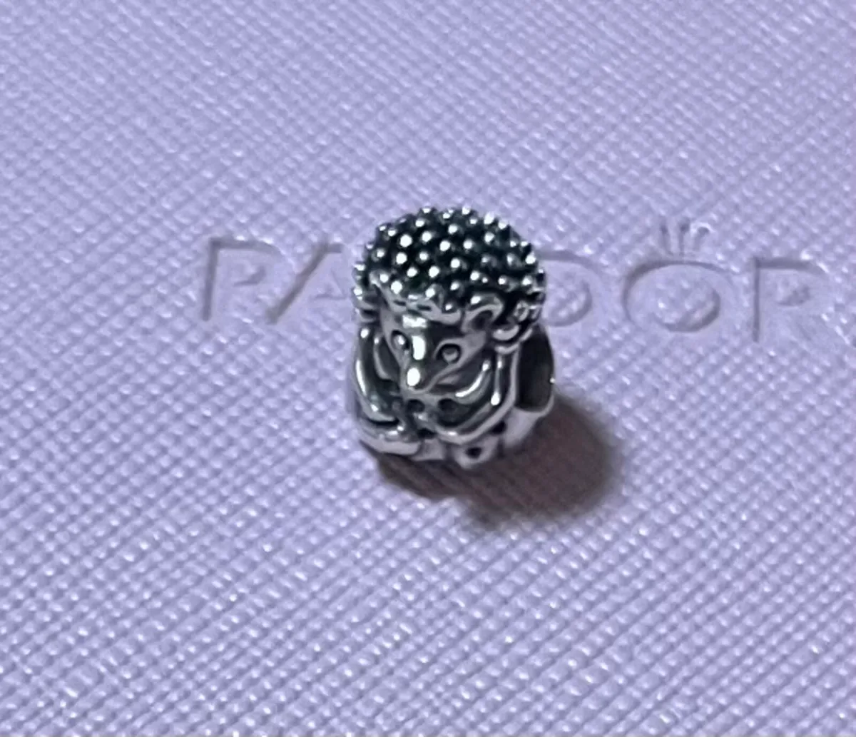 Pandora Mrs Hedgehog Charm - Image 1
