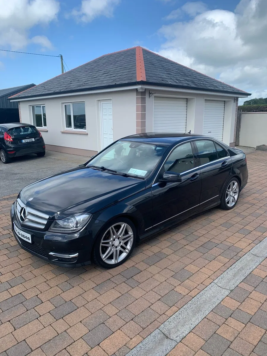 Mercedes C220 BE AMG Sport Plus - Image 3