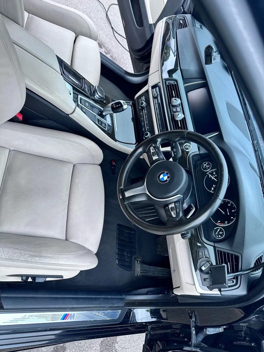 BMW 520 M SPORT - Image 4