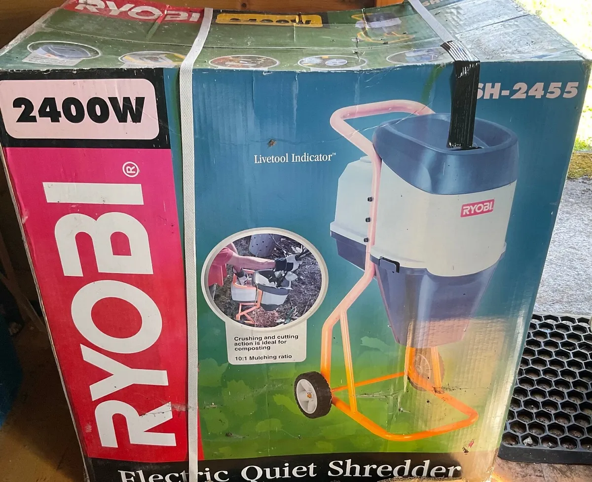 RYOBI electric quiet shredder RSH-2455 .   2400W - Image 1
