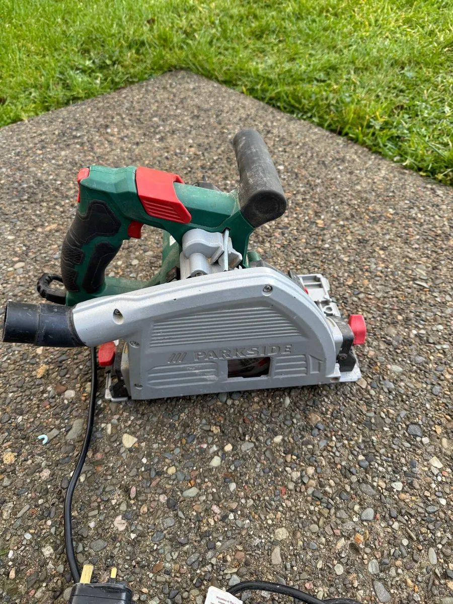 Circular saw and drill - Image 2