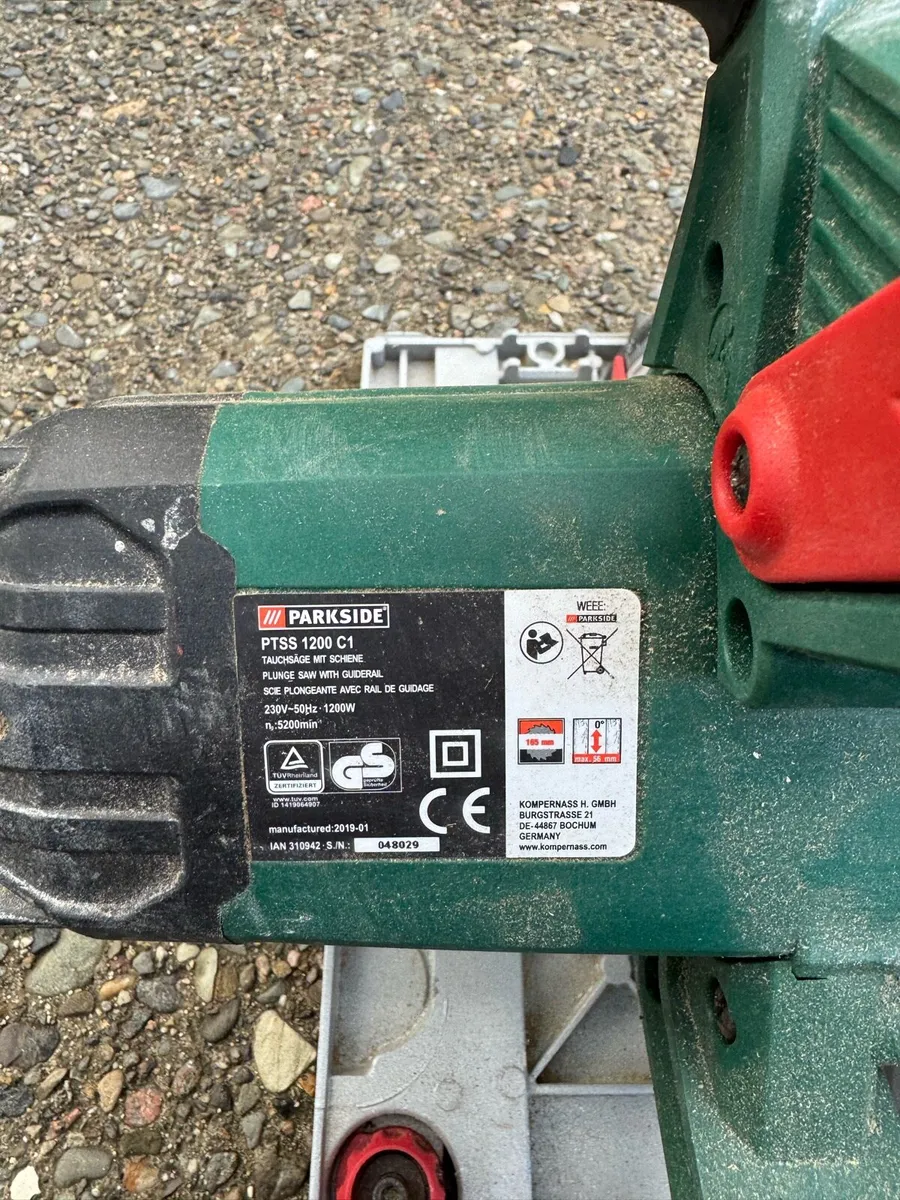 Circular saw and drill - Image 4