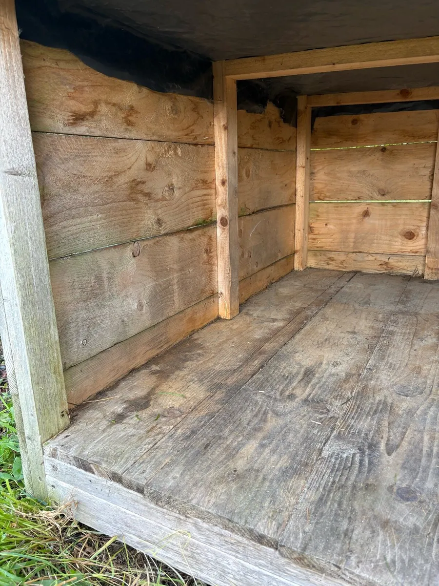 Dog house - Image 3