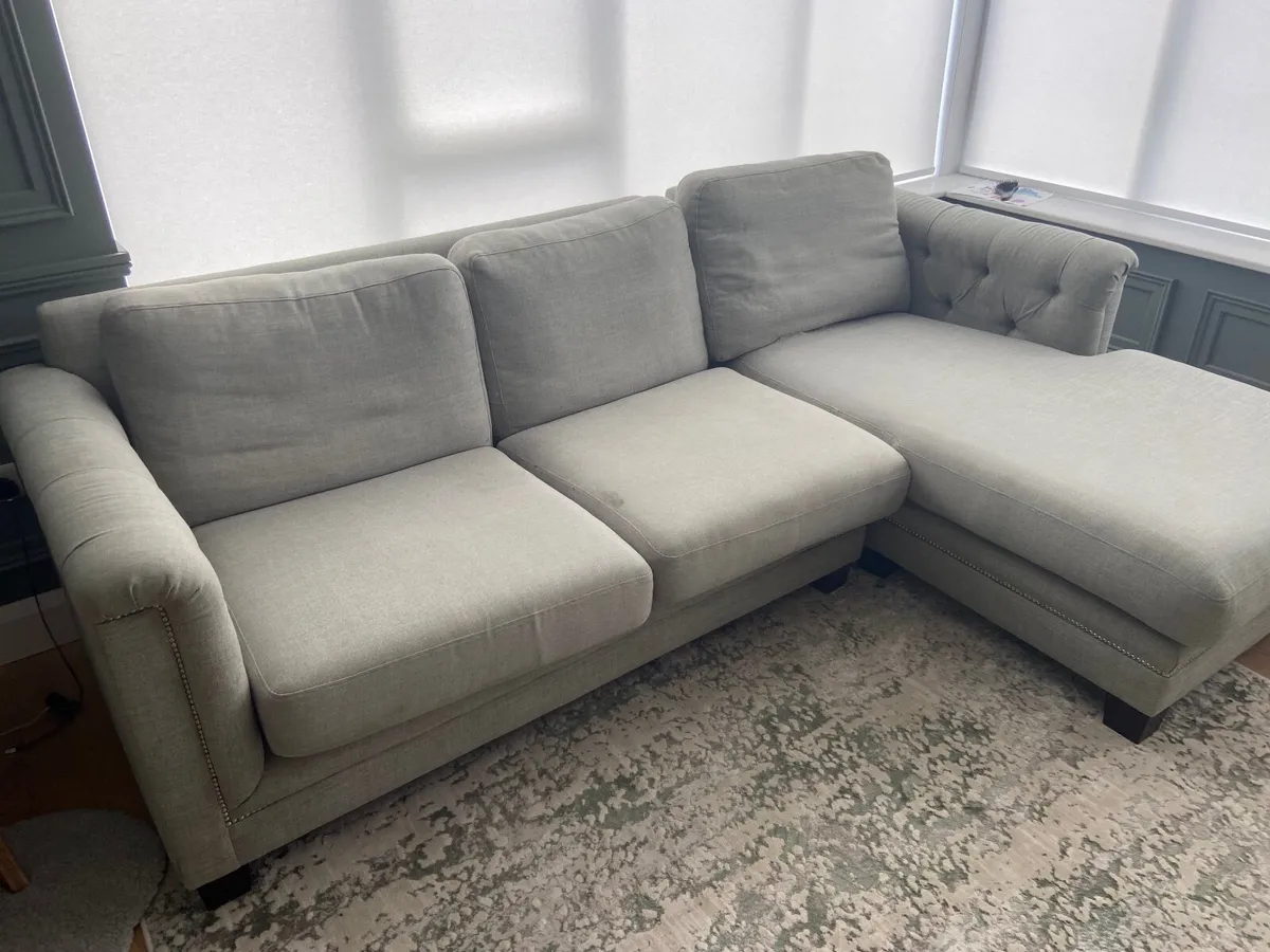 Corner Couch - Image 1