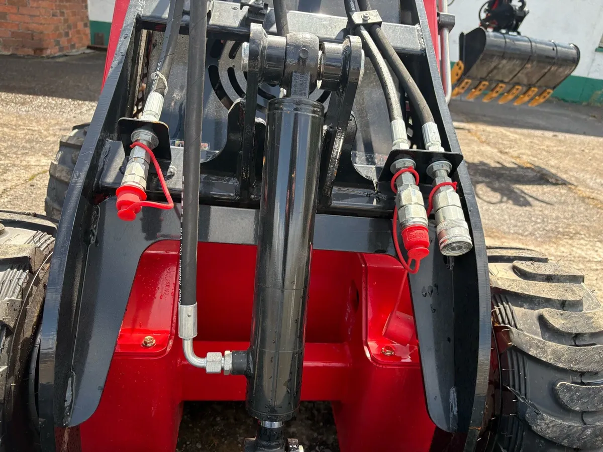 Mini skid steer - Image 4