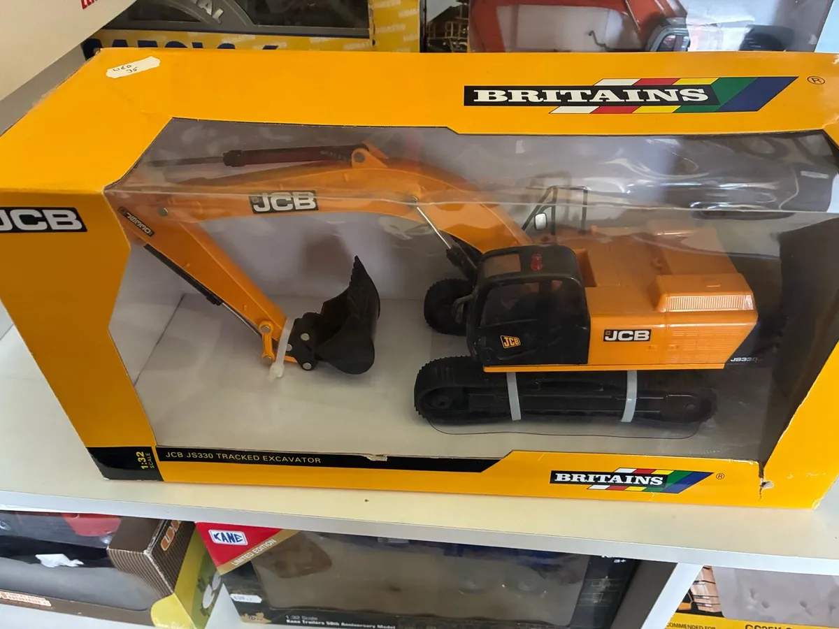 1:32 scale farm models - Image 4