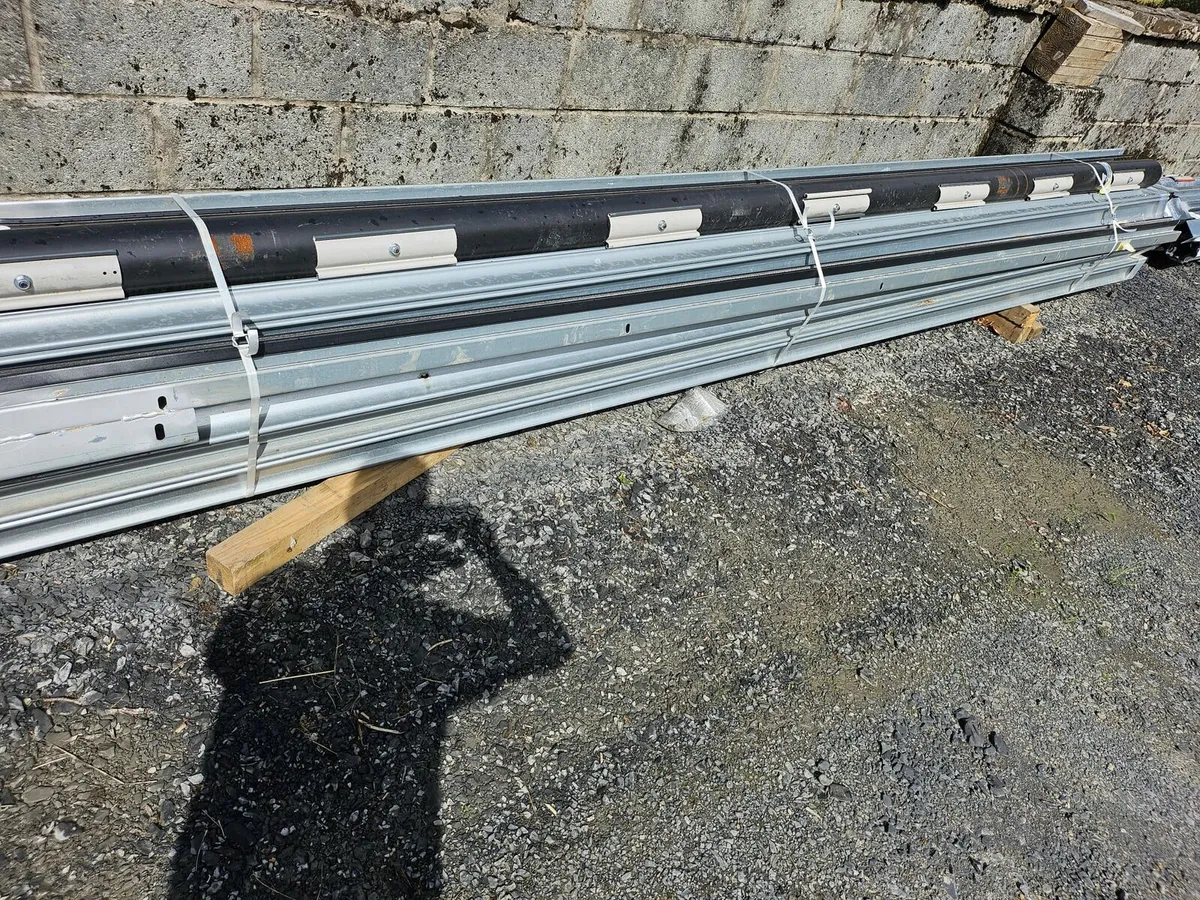 2 new industrial roller door s, 16ft by 16ft - Image 2