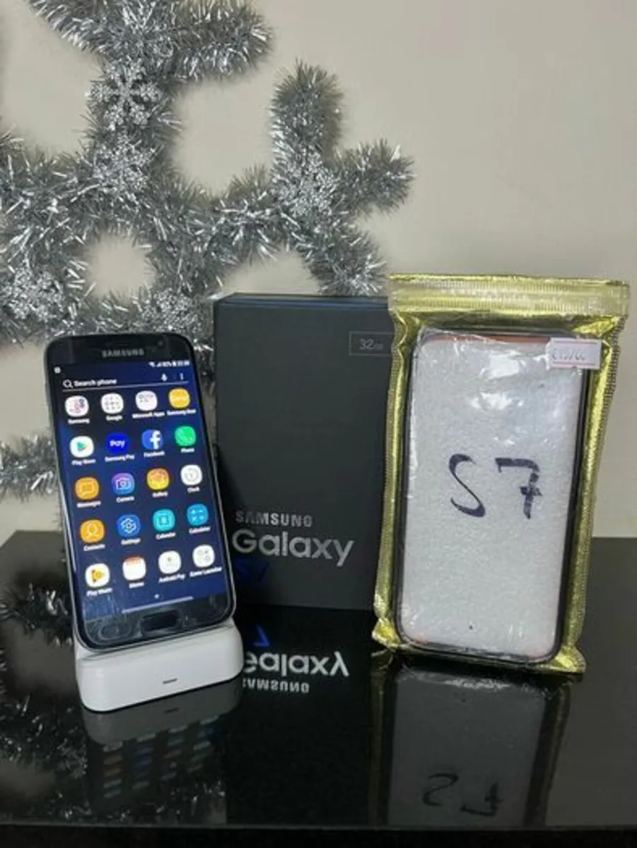 Samsung galaxy S7 32GB Smart Phone Unlocked+Bundle - Image 2