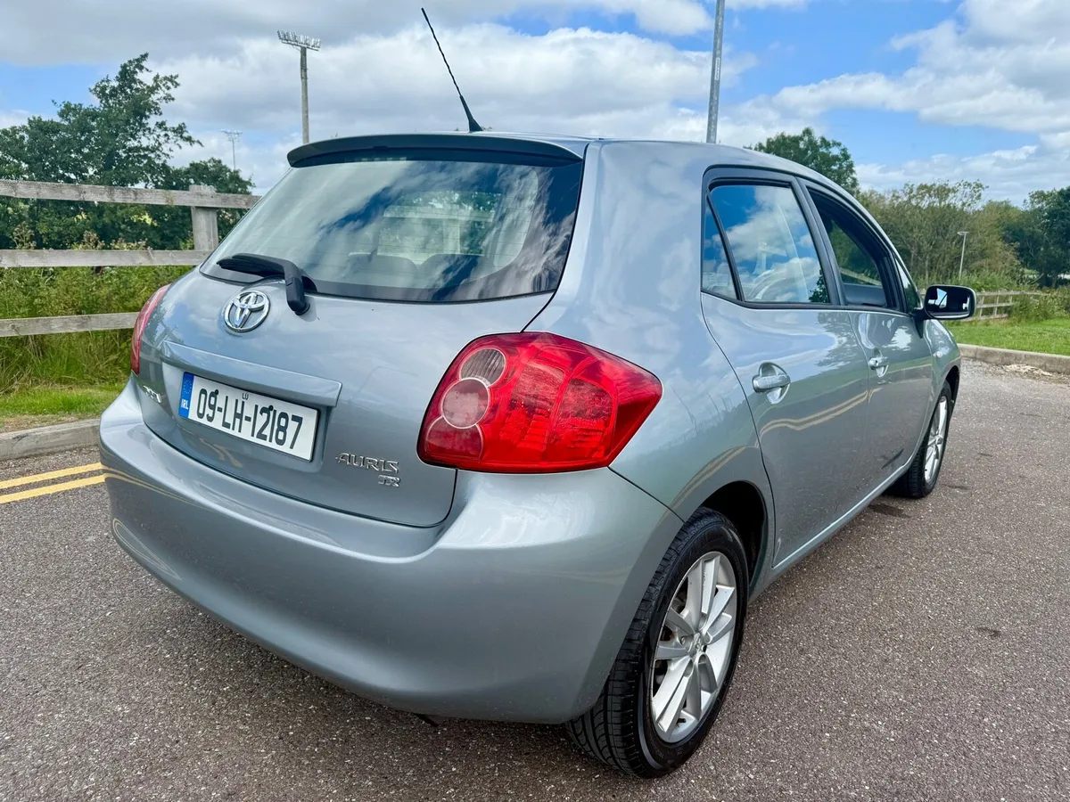 Toyota Auris TR 1.3 - Image 3