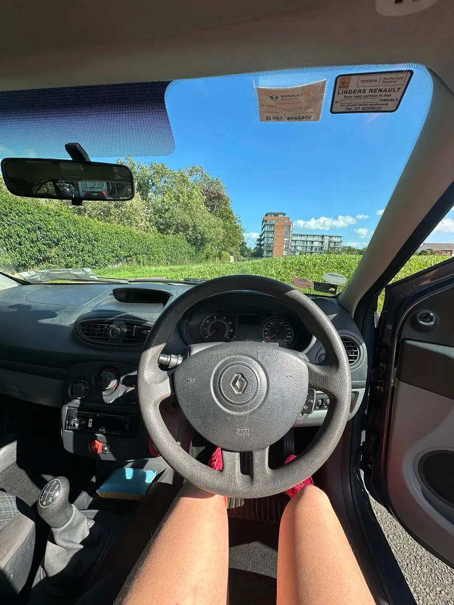 Renault Clio - Image 4
