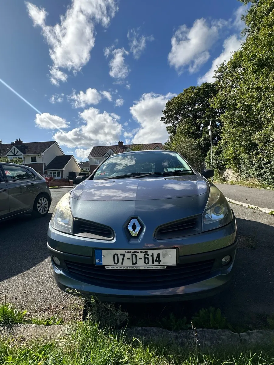 Renault Clio - Image 1